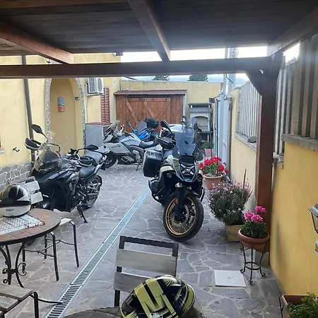 Relax Tra Mare E Monti Flumini Di Quartu بيت ضيافة 3*