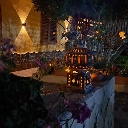 بيت ضيافة Relax Tra Mare E Monti Flumini Di Quartu كابيتانا