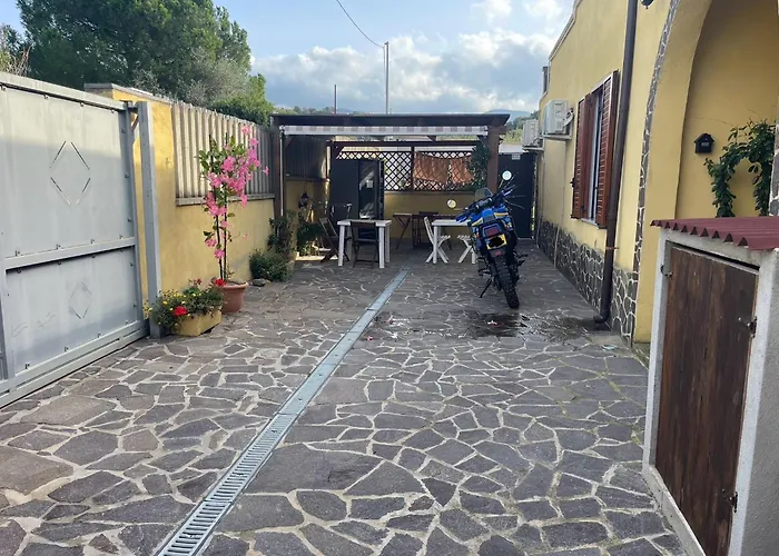 Pensjonat Relax Tra Mare E Monti Flumini Di Quartu 3*